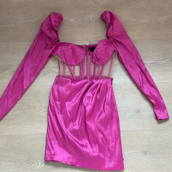 NWOT NBD Talulla Dress - Picture 7 of 9